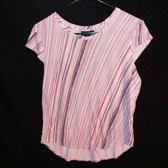 NUE OPTIONS WOMENS CASUAL SHORT SLEEVE SHIRT SZ M - Picture 3 of 4